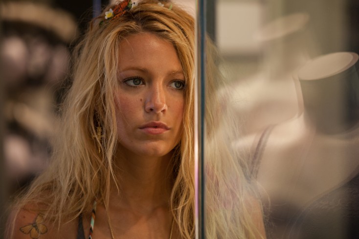 Blake Lively Gets Gritty in Oliver Stone’s ‘Savages’