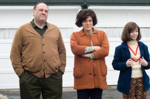 (Left to right) James Gandolfini as Pat, Molly Price as Antoinette, and Meg Guzulescu as Evelyn in NOT FADE AWAY. ©Paramount Vantage. CR: Barry Wetcher.