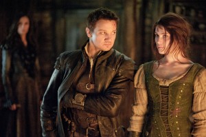 Left to right: Famke Janssen plays Muriel, Gemma Arterton plays Gretel, and Jeremy Renner plays Hansel in "HANSEL & GRETEL WITCH HUNTERS." ©Paramount Pictures. CR: David Appleby.