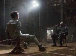 (L to R) Jack (TOM CRUISE) is grilled by Beech (MORGAN FREEMAN) in "Oblivion." ©Universal Studios. CR: David James.
