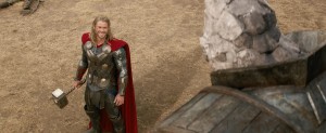 Thor (Chris Hemsworth) and a Kronan in "Marvel's Thor: The Dark World. "© 2013 MVLFFLLC. TM & © 2013 Marvel. All Rights Reserved.