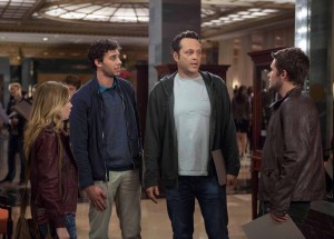 Affable underachiever, David Wozniak (Vince Vaughn, center right) hides his true identity from (left to right) Kristen (Britt Robertson), Taylor (Amos VanderPoel) and Josh (Jack Reynor), who have gathered to discuss a pending lawsuit to discover the identity of their biological father in DreamWorks Pictures' "Delivery Man". ©DreamWorks II Distribution Co., LLC.  CR: Jessica Miglio