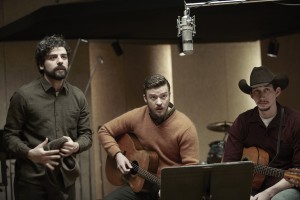 (l-r) Oscar Isaac, Justin Timberlake and Adam Driver (L to R)in Joel and Ethan Coen’s "INSIDE LLEWYN DAVIS." ©2012 Long Strange Trip LLC CR: Alison Rosa.