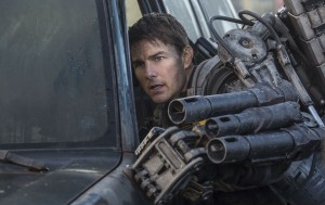 Tom Cruise as Cage in EDGE OF TOMORROW. ©Warner Bros. Entertainment. CR: David James.