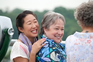 (l-r) SANDRA OH as Susanne and KATHY BATES as Pearl in TAMMY. ©Warner Bros. Entertainment. CR: Phil Caruso.