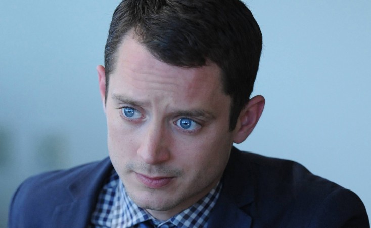 Elijah Wood Reflects on Four Years of ‘Wilfred’ – 4 Photos