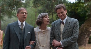 Left to right: Simon McBurney as Howard Burkan, Eileen Atkins as Aunt Vanessa and Colin Firth as Stanley in MAGIC IN THE MOONLIGHT. ©Gravier Productions. CR Jack English.