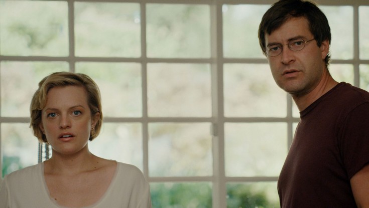 ‘Mad Men’ Star Elisabeth Moss Moves on to Indie Comedy – 3 Photos