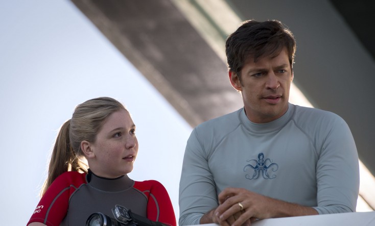 Harry Connick Jr. Dives Back in for Another Chapter of ‘Dolphin Tale’ – 3 Photos