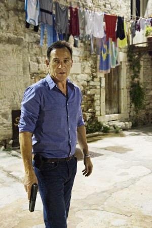 Jason Isaacs as Peter Connelly  in DIG. ©USA Network. CR: Ronen Akerman/USA Network.