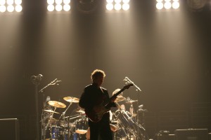 Andy Summers guitar solo during The Police Reunion Tour 2007/08. ©The Poilice.