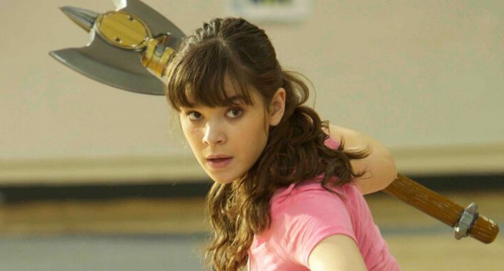 Photos: Steinfeld Has Comedy in her Sights with ‘Barely Lethal’