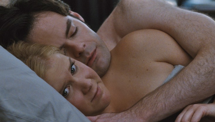 Amy Schumer, Bill Hader Couple Up in ‘Trainwreck’