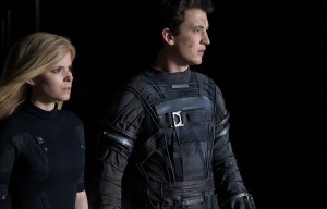 Reed Richards (Miles Teller) and Sue Storm (Kate Mara) harness their daunting new abilities to save Earth from a former friend turned enemy in FANTASTIC FOUR. ©20th Century Fox. CR: Alan Markfield