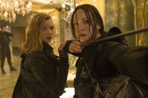 Cressida (Natalie Dormer, left) and Katniss Everdeen (Jennifer Lawrence, right) in THE HUNGER GAMES: MOCKINGJAY - PART 2. ©Lionsgate Entertainment. CR: Murray Close.