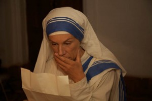 Juliet Stevenson stars as Mother Teresa in THE LETTERS: THE EPIC LIFE STORY OF MOTHER TERESA. ©Freestyle Releasiing. CR: Freda Eliot-Wilson.