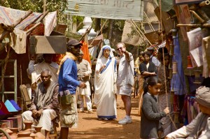 (center,l-r) Juliet Stevenson as Mother Teresa with Director William Riead on the set of THE LETTERS: THE EPIC LIFE STORY OF MOTHER TERESA. ©Freestyle Releasing. CR: Freda Eliot-Wilson.