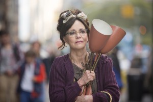 Sally Fields stars in HELLO, MY NAME IS DORIS. ©Roadside Attractions. CR: Seacia Pavao.