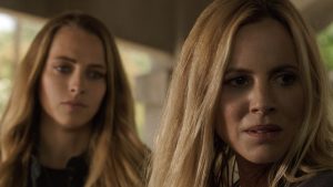 (l-r) Teresa Palmer and Maria Bello stars in LIGHTS OUT. ©Wanrer Bros. Entertainment.