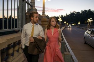 Sebastian (Ryan Gosling) and Mia (Emma Stone) in LA LA LAND. ©Lionsgate. CR: Dale Robinette.