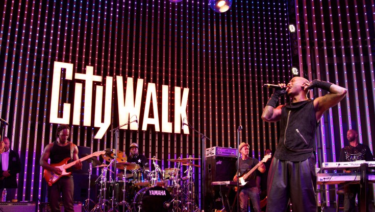 Tyrese Brings Down the House at CityWalk