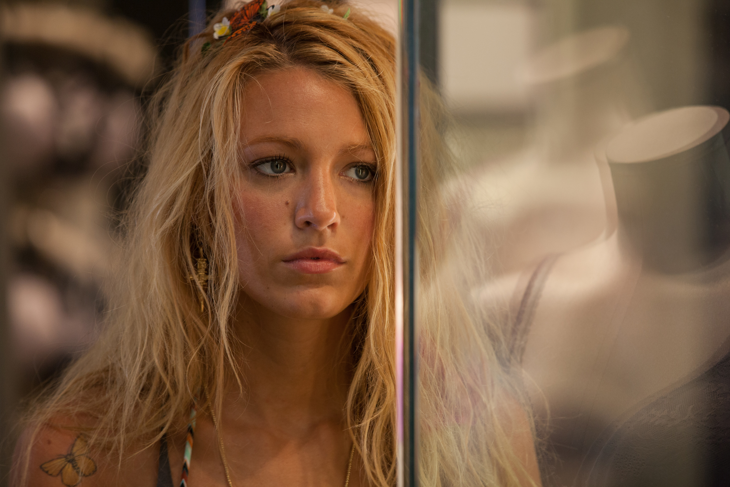 Blake Lively Gets Gritty In Oliver Stone S Savages