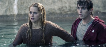 Teresa Palmer is All Too Human in ‘Warm Bodies’ – 3 Photos