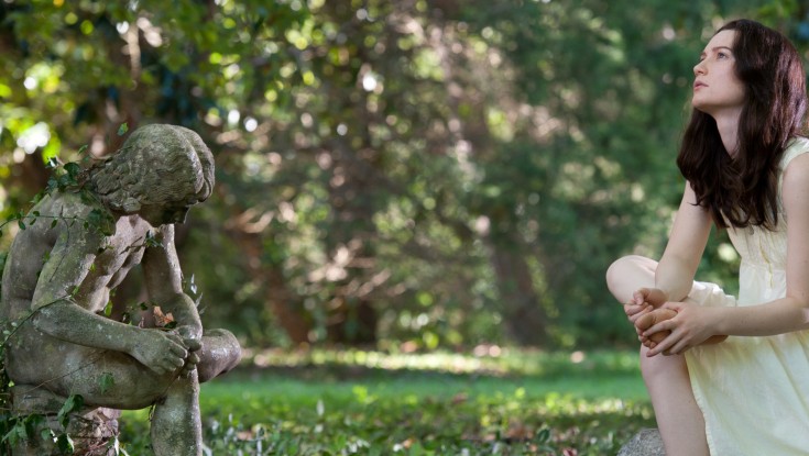 Mommie Dearest – 4 Photos