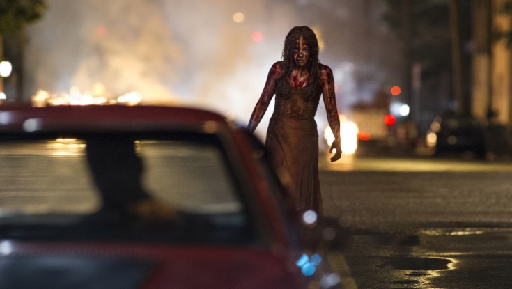 Moretz Tackles Iconic Horror Role in ‘Carrie’ – 4 Photos