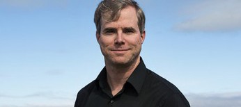 Andy Weir: ‘The Martian’ Writer’s Internet Success Story