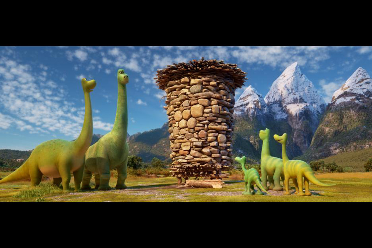 Динозаврами 2015. Хороший динозавр семья Арло. Хороший динозавр на канале Disney.