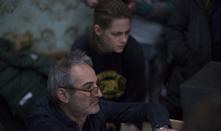 Photos: Kristen Stewart Reunites with French Filmmaker for Thriller ‘Personal Shopper’