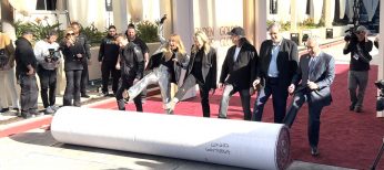 Glaser Rolls Out Red Carpet For Golden Globes